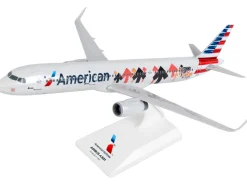 Airbus A321 Commercial Aircraft "American Airlines - Stand Up To Cancer" (N162AA) Gray with Graphics (Snap-Fit) 1/150 Plastic Model by Skymarks