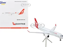 Airbus A220-300 Commercial Aircraft "QantasLink - Qantas Airways" (VH-4XB) White with Red Tail "Gemini 200" Series 1/200 Diecast Model Airplane by GeminiJets