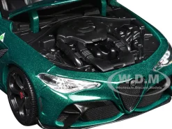 Alfa Romeo Giulia GTA Green Metallic with Carbon Top 1/18 Diecast Model Car by Bburago