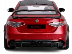 Alfa Romeo Giulia GTA Red Metallic with Carbon Top 1/18 Diecast Model Car by Bburago