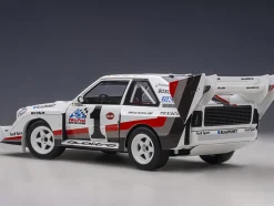 Audi Quattro S1 #1 Walter Roehrl Winner Pikes Peak 1987 1/18 Model Car Autoart 88700