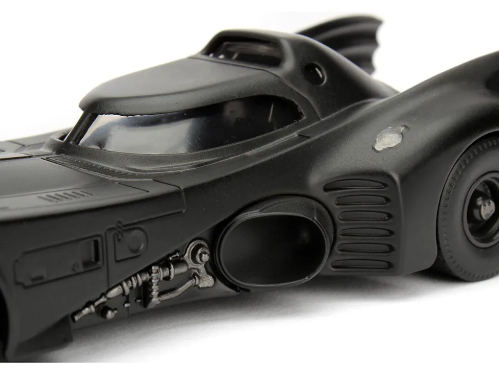 1989 Batman Batmobile 1/32 Diecast Model Car Jada 98226