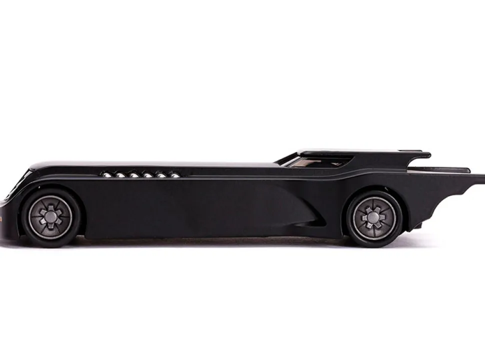 Batmobile Diecast Batman Figurine Batman The Animated Series 1992 1995 TV Series DC Comics Hollywood Rides Series 1/32 Diecast Model Car Jada 31705