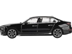 BMW i7 xDrive60 Black Sapphire Limited Edition 1/64 Diecast Model Car by Mini GT