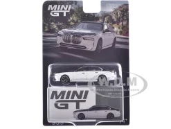 BMW i7 xDrive60 Dravit Alpine White and Black Sapphire Limited Edition 1/64 Diecast Model Car by Mini GT