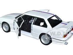 1988 BMW 3 Series M3 E30 White 1/24 Diecast Model Car Bburago 21100W