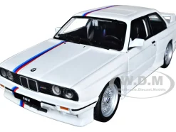 1988 BMW 3 Series M3 E30 White 1/24 Diecast Model Car Bburago 21100W