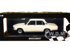 1968 BMW 2500 White Limited Edition 504 pieces Worldwide 1/18 Diecast Model Car Minichamps 155029202