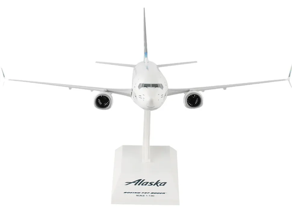 Boeing 737-900 Commercial Aircraft "Alaska Airlines" (N494AS) White with Blue Tail (Snap-Fit) 1/130 Plastic Model by Skymarks