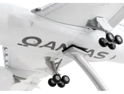 Boeing 787 9 Commercial Aircraft with Flaps Down Qantas Airways Spirit of Australia White with Red Tail Gemini 200 Series 1/200 Diecast Model Airplane GeminiJets G2QFA983F