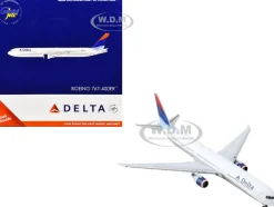 Boeing 767-400ER Commercial Aircraft "Delta Air Lines" (N829MH) White with Red and Blue Tail 1/400 Diecast Model Airplane by GeminiJets