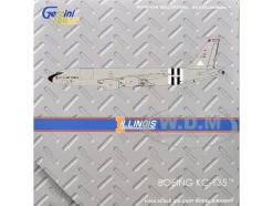 Boeing KC-135R Stratotanker Aircraft "Illinois Air National Guard" United States Air Force (63-7981) Gray "Gemini Macs" Series 1/400 Diecast Model Airplane by GeminiJets