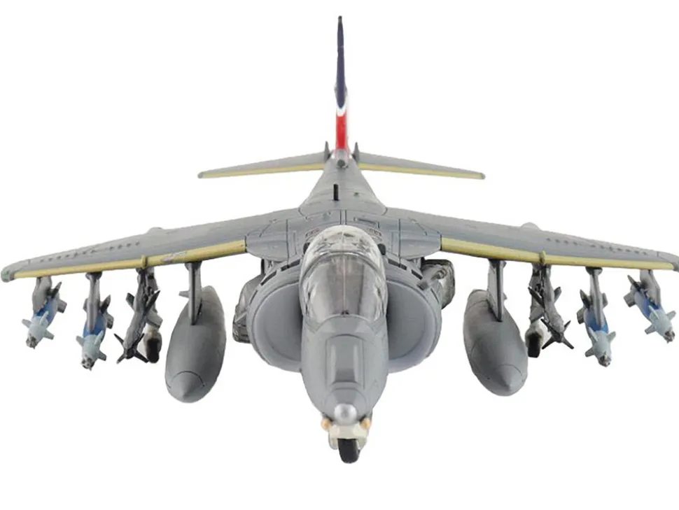 British Aerospace Harrier GR.9 Aircraft "ZD406, Royal Navy Strike Wing, RAF Station Cottesmore" (2009) British Royal Air Force/Navy "Air Power Series" 1/72 Diecast Model by Hobby Master