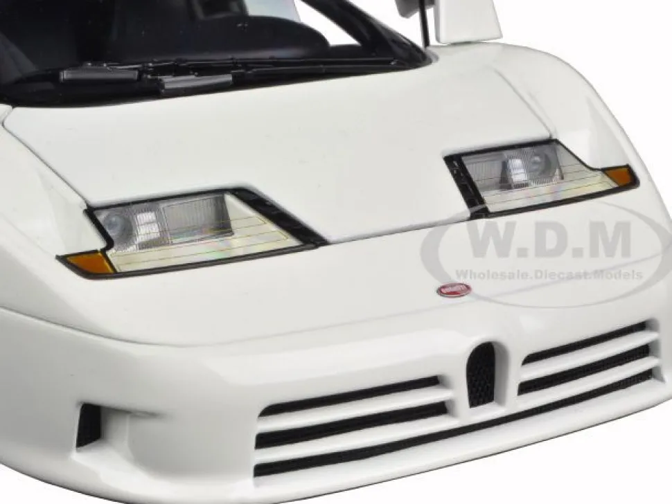 Bugatti EB110 GT White 1/18 Diecast Model Car Autoart 70978