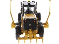 CAT Caterpillar 150 Motor Grader Operator High Line Series 1/50 Diecast Model Diecast Masters 85667