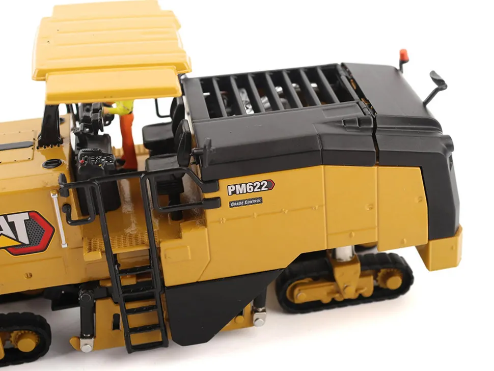 CAT Caterpillar PM622 Cold Planer Yellow "Core Classics" Series 1/50 Diecast Model by Diecast Masters