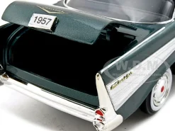 1957 Chevrolet Bel Air Green 1/24 Diecast Model Car Motormax 73228