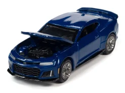2018 Chevrolet Camaro ZL1 Hyper Blue Metallic Modern Muscle Limited Edition 13000 pieces Worldwide 1/64 Diecast Model Car Auto World 64302 AWSP059 A