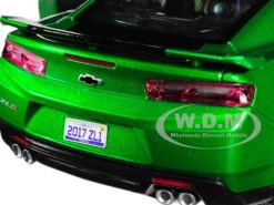 2017 Chevrolet Camaro ZL1 Metallic Green 1/24 Diecast Car Model Motormax 79351