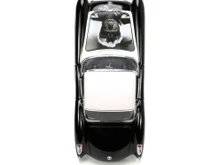 1957 Chevrolet Corvette Black White Top Wolfman Diecast Figure Universal Monsters Hollywood Rides Series 1/24 Diecast Model Car Jada 32195