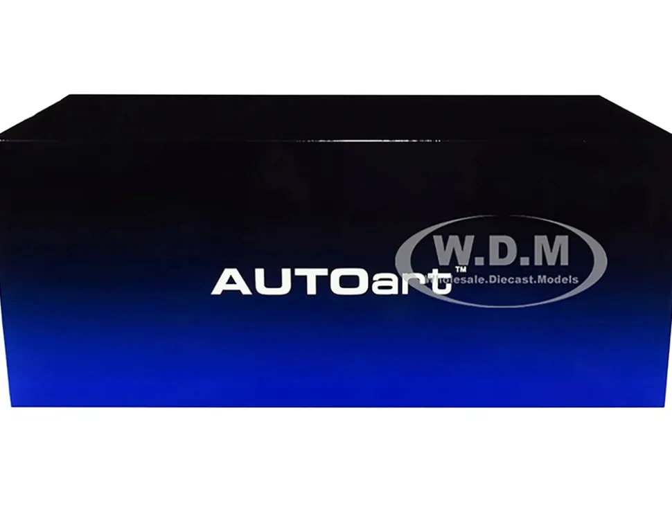 2020 Chevrolet Corvette C8 Stingray Rapid Blue 1/18 Model Car by Autoart