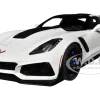 2019 Chevrolet Corvette C7 ZR1 Arctic White with Carbon Top 1/18 Model Car Autoart 71270