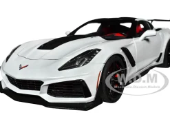 2019 Chevrolet Corvette C7 ZR1 Ceramic Matrix Gray Metallic with Carbon Top 1/18 Model Car Autoart 71277