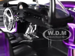 1957 Chevrolet Corvette Purple Batgirl Diecast Figure DC Comics Bombshells Series 1/24 Diecast Model Car Jada 30457