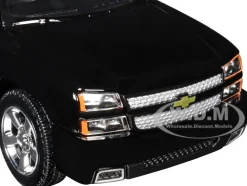 2006 Chevrolet Silverado SS Pickup Truck Black 