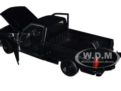 1992 Chevrolet 454 SS Pickup Truck Matt Black 1/24 Diecast Model Car Motormax 73203MTBK
