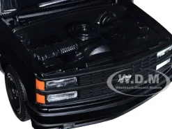 1992 Chevrolet 454 SS Pickup Truck Matt Black 1/24 Diecast Model Car Motormax 73203MTBK