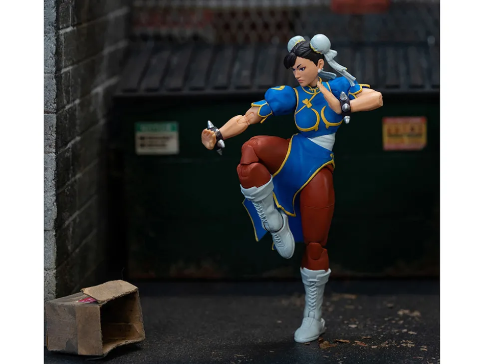 Chun Li 6 Moveable Figure with Accessories and Alternate Head and Hands Ultra Street Fighter II The Final Challengers 2017 Video Game model Jada 34216