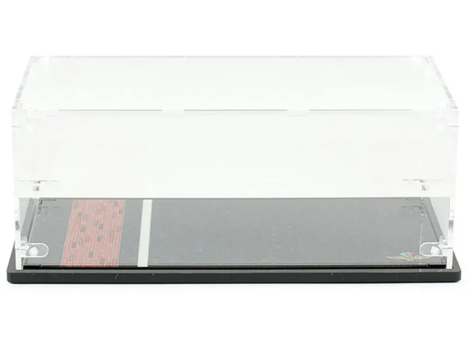 Collectible Display Show Case "Yard of Bricks - Indianapolis Motor Speedway" for 1/18 Scale Model Cars by IXO Models