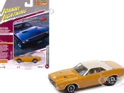 1971 Dodge Challenger R/T Butterscotch with White Top and Interior