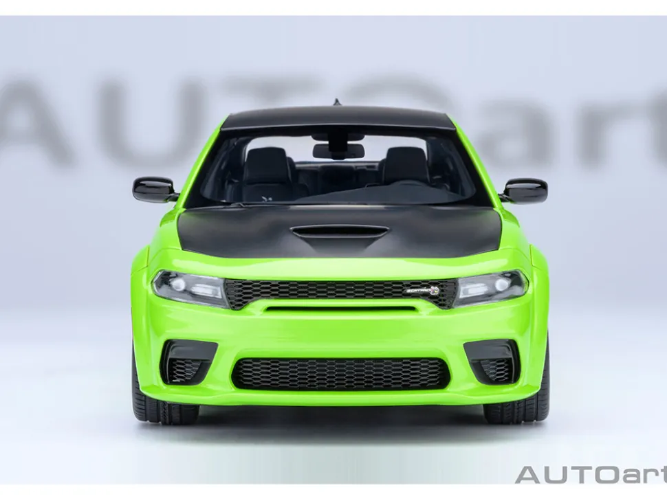 Dodge Charger Scat Pack Widebody Sublime Green with Matt Black Hood and Top 1/18 Model Car by Autoart