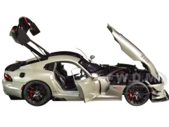 2017 Dodge Viper ACR Billet Silver Metallic Black Red Stripes 1/18 Model Car Autoart 71733