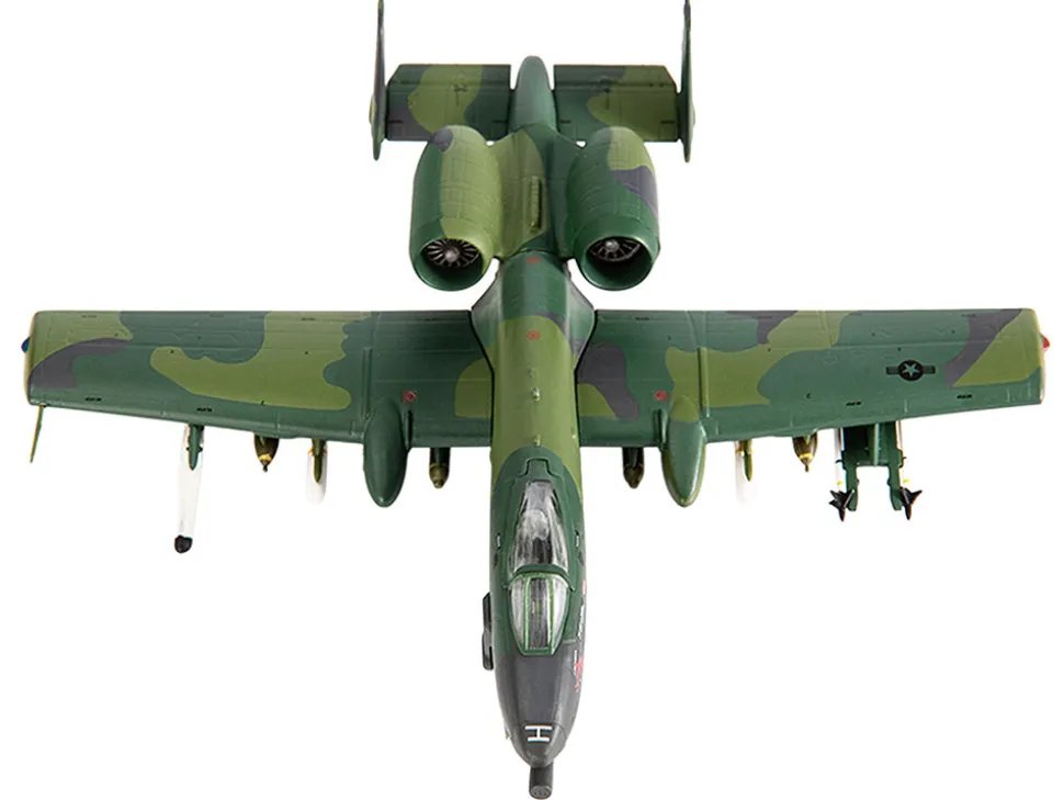 Fairchild Republic A-10 Thunderbolt II Attack Aircraft "23rd Tactical Fighter Wing, 706th Fighter Squadron, Operation Desert Storm" (1991) United States Air Force 1/144 Diecast Model by JC Wings