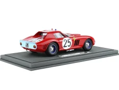 Ferrari 250 GTO #25 Innes Ireland - Tony Maggs 