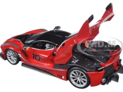Ferrari Racing FXX-K #10 Red 1/24 Diecast Model Car Bburago 26301