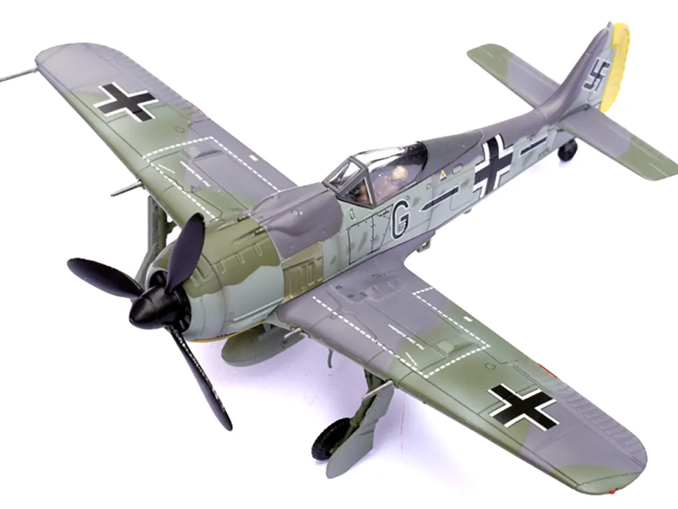 Focke-Wulf Fw 190A Aircraft "14-Victory Ace Hauptmann Wilhelm Gath, Stab/JG 26 Schlageter, France" (1942) German Luftwaffe 1/72 Diecast Model Airplane by Legion
