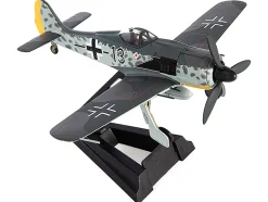 Focke Wulf Fw 190A 8 Fighter Aircraft JG 26 Schlageter France 1945 German Luftwaffe 1/72 Diecast Model JC Wings JCW-72-FW190-003