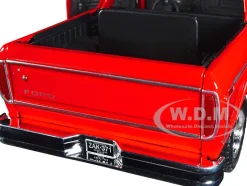1978 Ford Bronco Custom Red White Timeless Legends Series 1/24 Diecast Model Car Motormax 79373