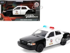 Ford Crown Victoria 