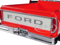 1979 Ford F-150 Custom Pickup Truck Orange Cream 1/24 Diecast Model Car Motormax 79346