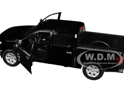 2019 Ford F-150 Lariat Crew Cab Pickup Truck Black 1/27 Diecast Model Car by Motormax