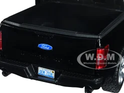 2019 Ford F-150 Lariat Crew Cab Pickup Truck Unmarked Plain Black Law Enforcement and Public Service Series 1/24 Diecast Model Car Motormax 76981bk