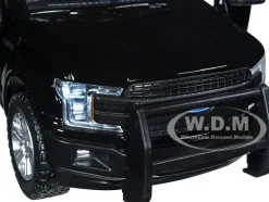 2019 Ford F-150 Lariat Crew Cab Pickup Truck Unmarked Plain Black Law Enforcement and Public Service Series 1/24 Diecast Model Car Motormax 76981bk