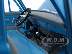 1953 Ford F-100 Pickup Light Blue 1/18 Diecast Car Road Signature 92148