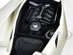 Ford GT Heritage Edition Prototype Wimbledon White Antimatter Blue Hood Stripe 1/18 Model Car Autoart 72926