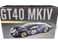 Ford GT40 MKIV #4 Denny Hulme - Lloyd Ruby